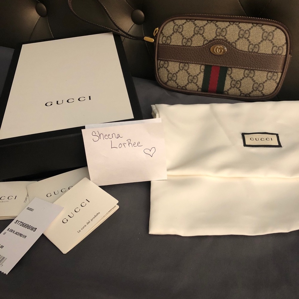 Gucci wristlet